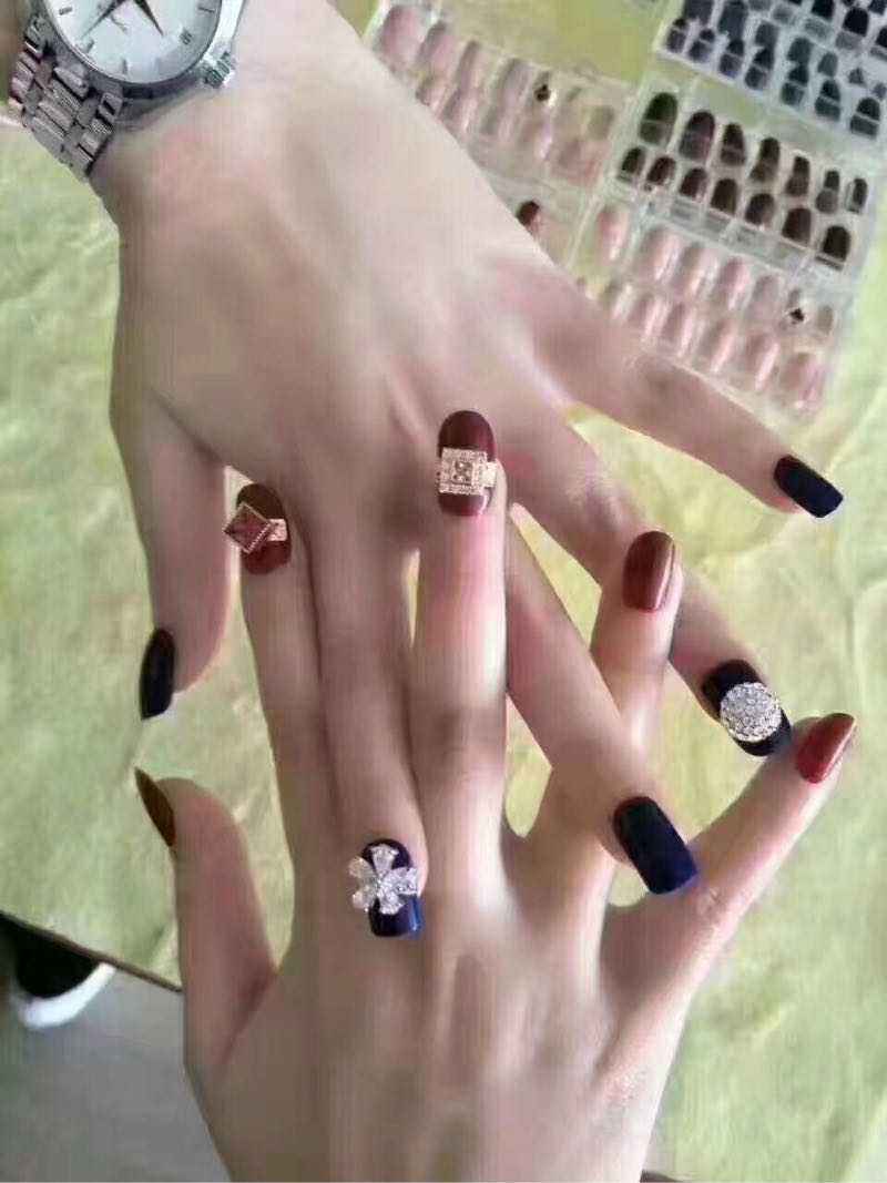 chqHQUGNXIyQ.jpg