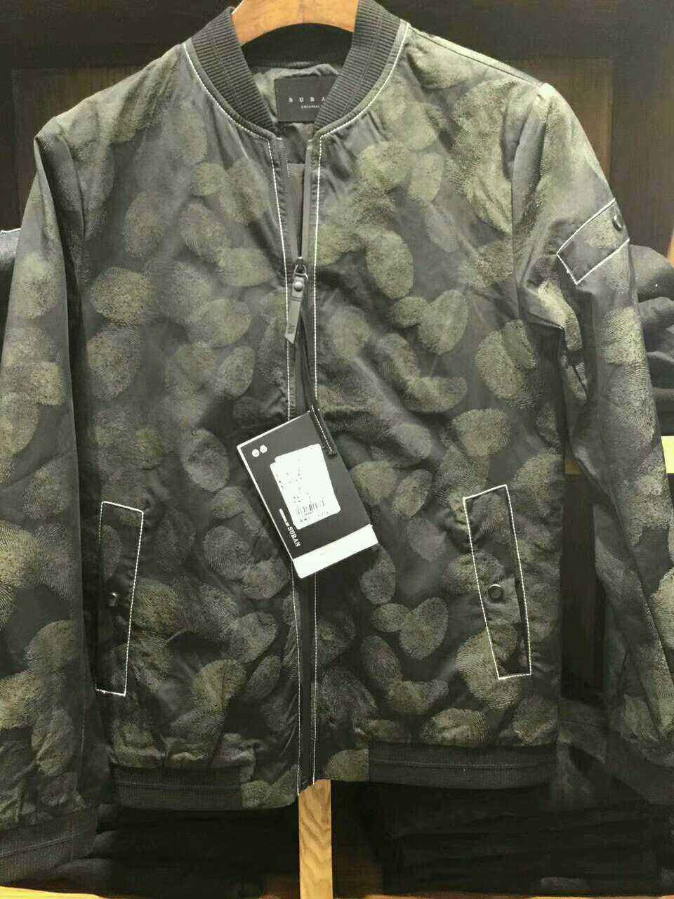 9vXSZ8FxM6VZ.jpg