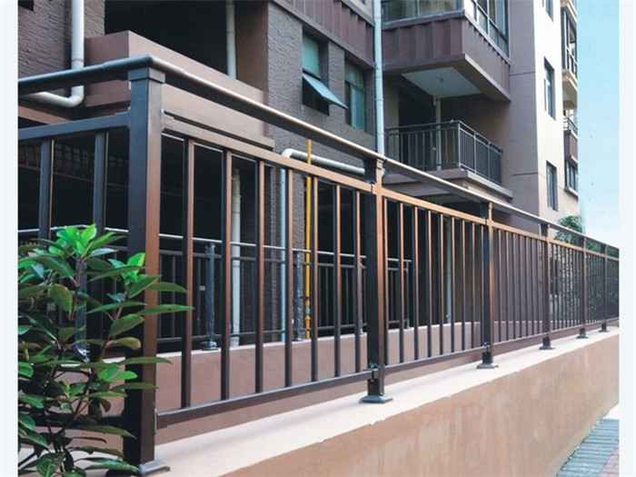 阳台护栏