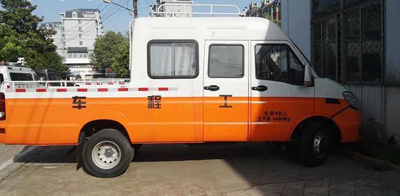 工程车