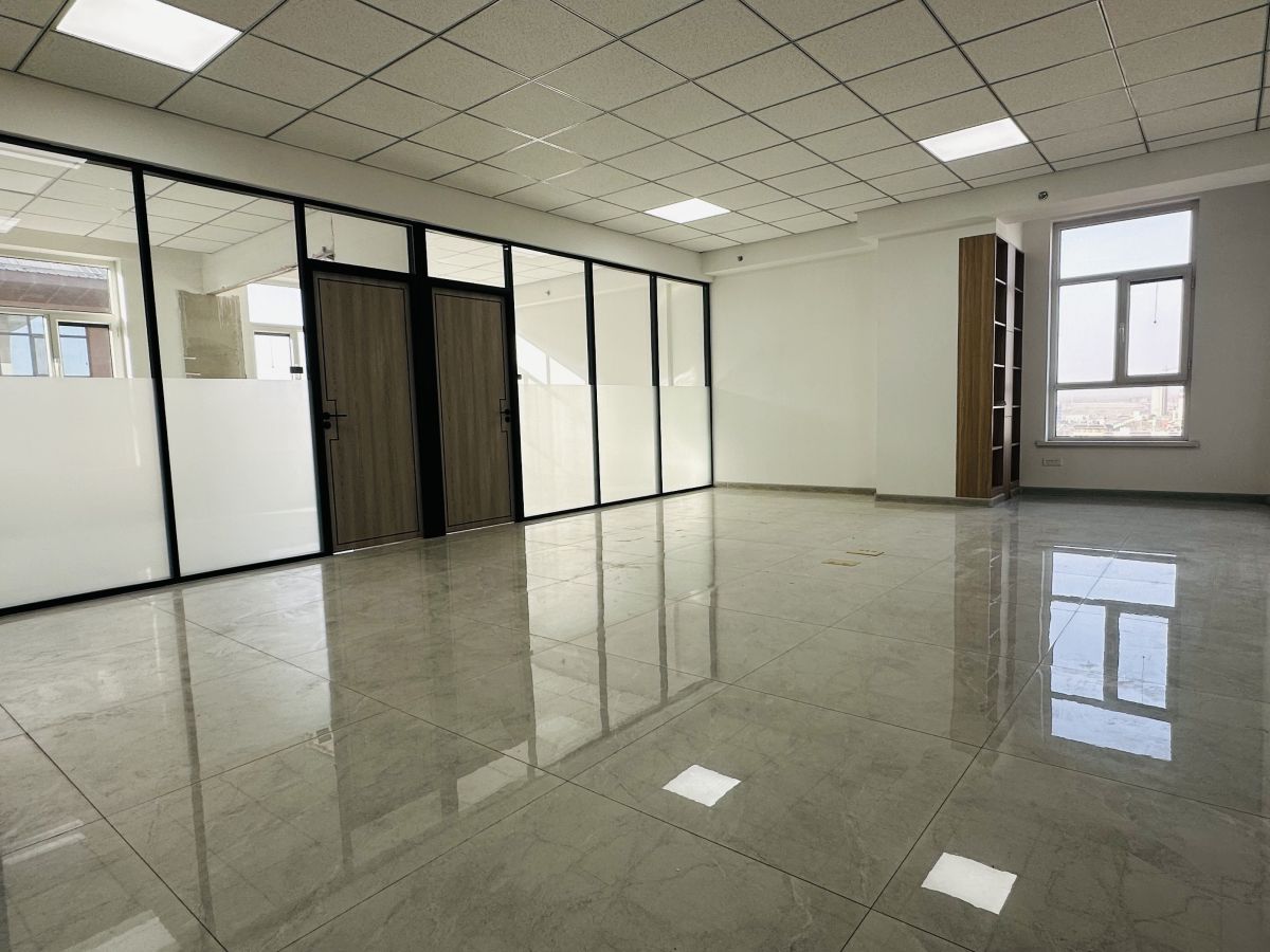 创业园办公室内景