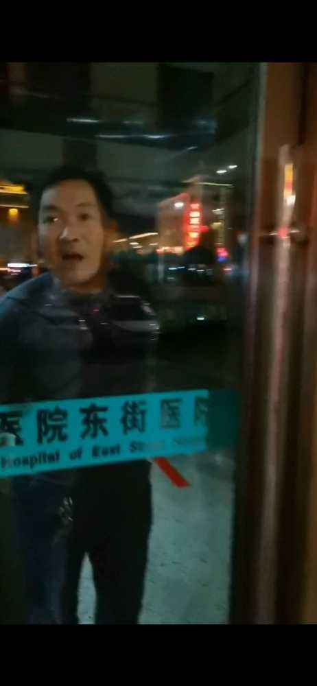 Screenshot_20220103_220826_com.huawei.himovie.jpg