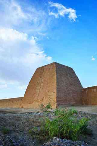 《嘉峪关大峡谷》